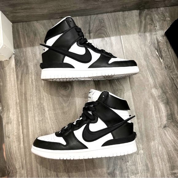 NIKE x AMBUSH Dunk High - Picture 2 of 7